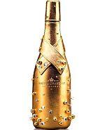 Moet & Chandon unveils the luxury Midnight Gold gift case