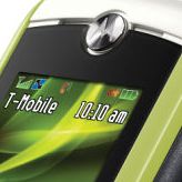 Motorola launches "green phone" made from recycled bottles