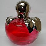 Fashion house sues in dispute over vampire-movie perfume